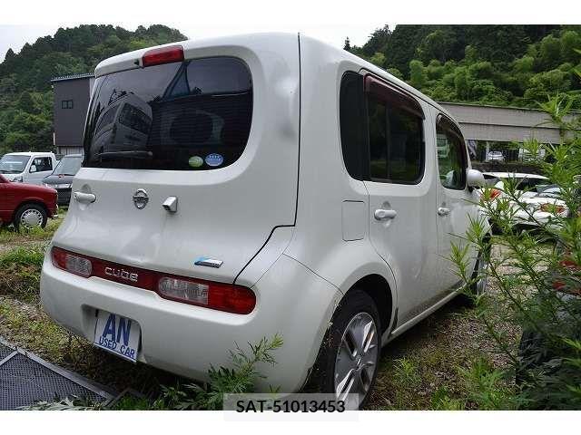 Nissan CUBE 2011-05 390167-3