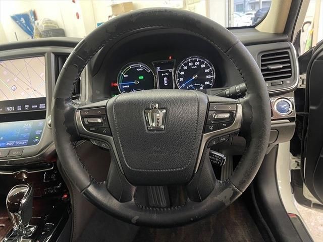 Toyota CROWN SEDAN 2016-10 27195-24