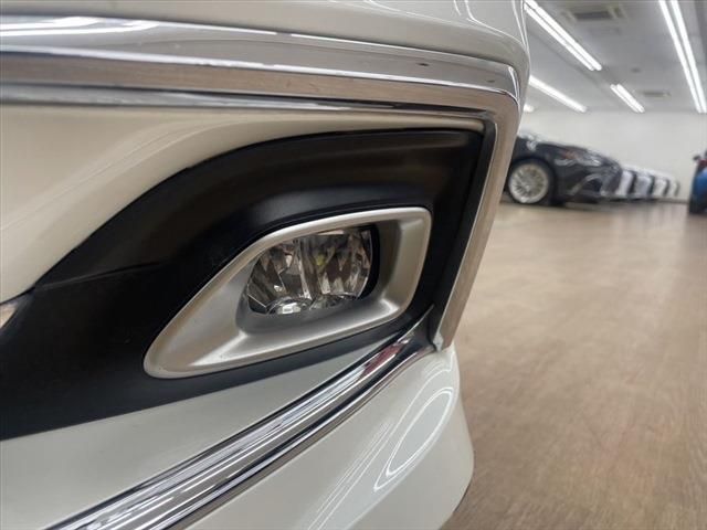 Toyota CROWN SEDAN 2016-10 27195-10