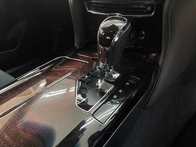 Toyota CROWN SEDAN 2016-10 27195-25