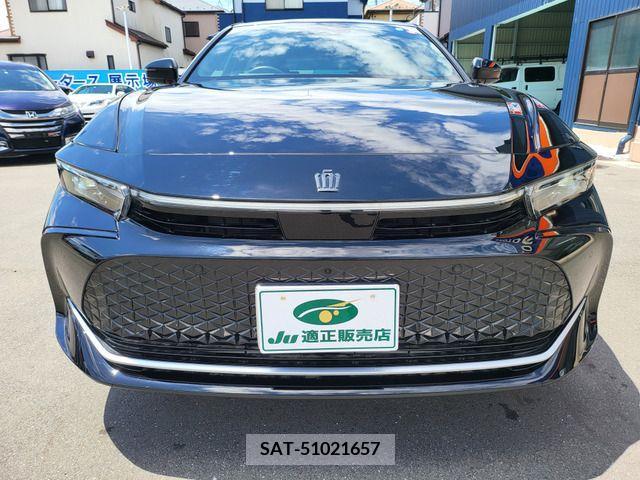 Toyota CROWN 2022-12 264960-1