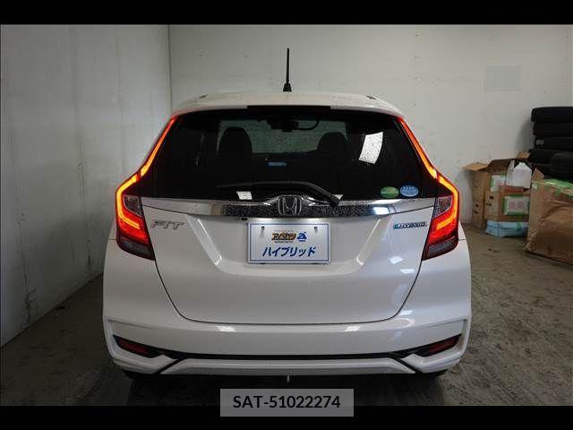 Honda FIT HYBRID 2017-08 374421-7