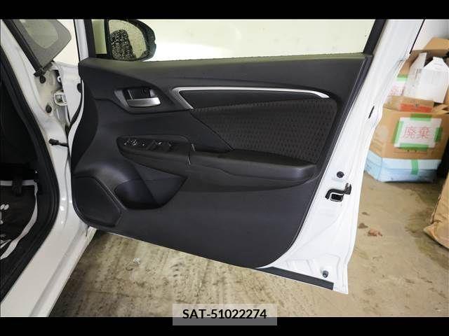Honda FIT HYBRID 2017-08 374421-12