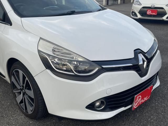Renault LUTECIA 2013-10 180906-9