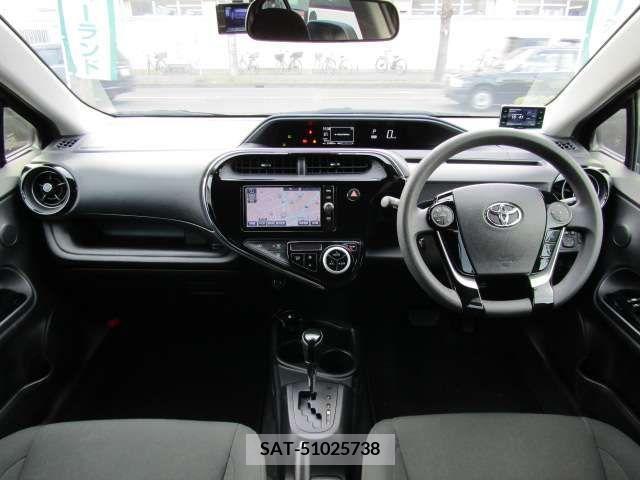 Toyota AQUA 2017-12 223994-16