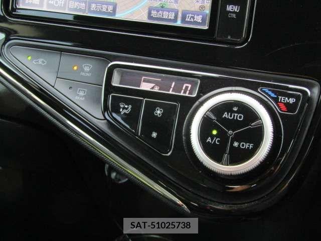 Toyota AQUA 2017-12 223994-14