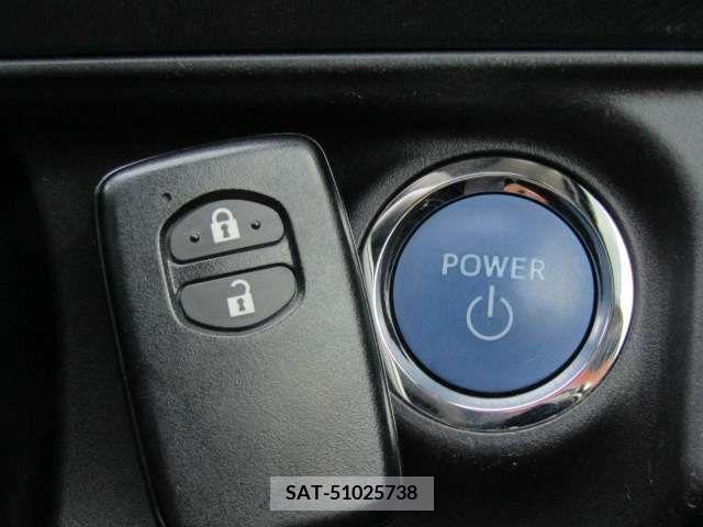 Toyota AQUA 2017-12 223994-13