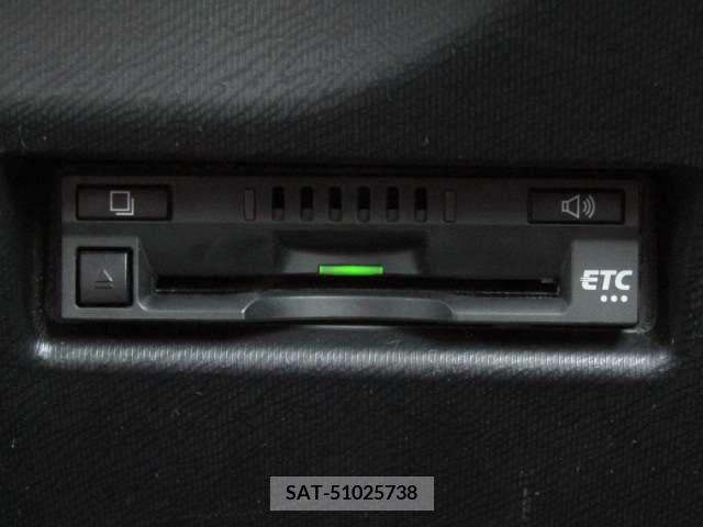 Toyota AQUA 2017-12 223994-12