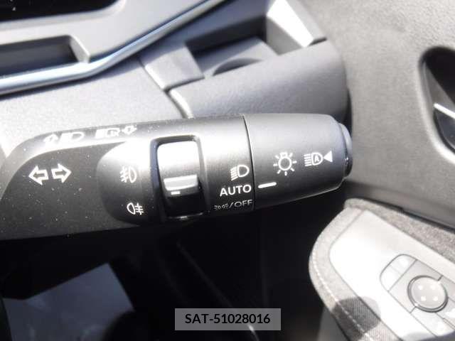 Nissan AURA 2024-03 302759-5