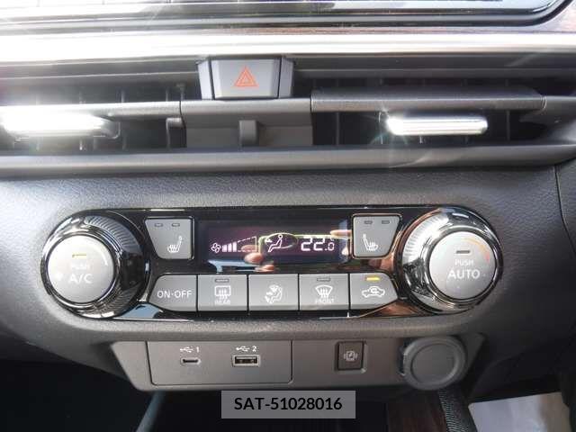 Nissan AURA 2024-03 302759-3