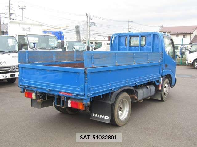 Hino DUTRO 2006-07 320373-1