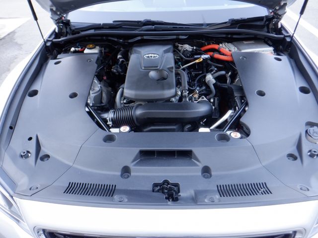 Toyota CROWN SEDAN 2018-08 4666-19