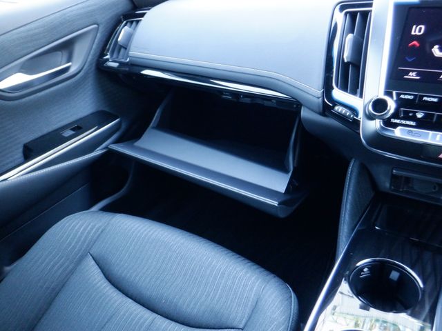 Toyota CROWN SEDAN 2018-08 4666-21