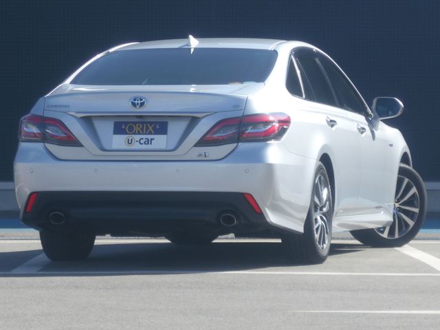 Toyota CROWN SEDAN 2018-08 4666-2