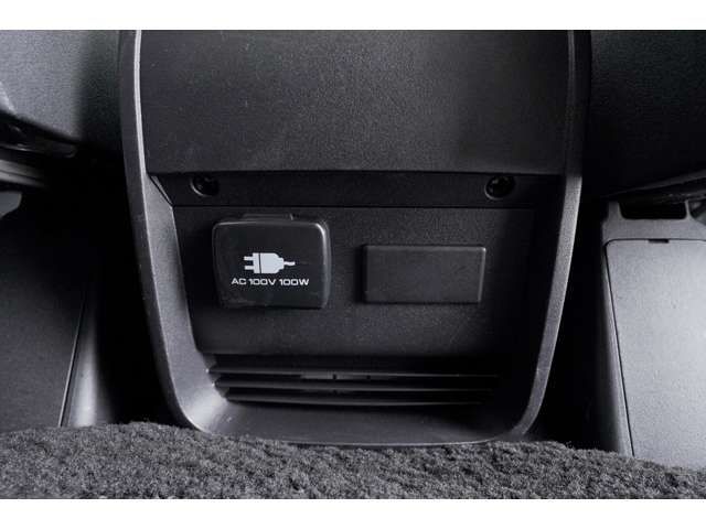 Mitsubishi DELICA D5 2019-08 16412-19