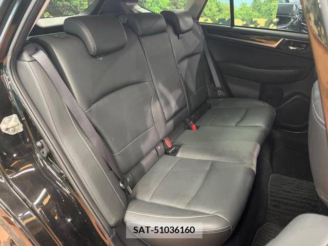 Subaru OUTBACK 2017-04 275660-12