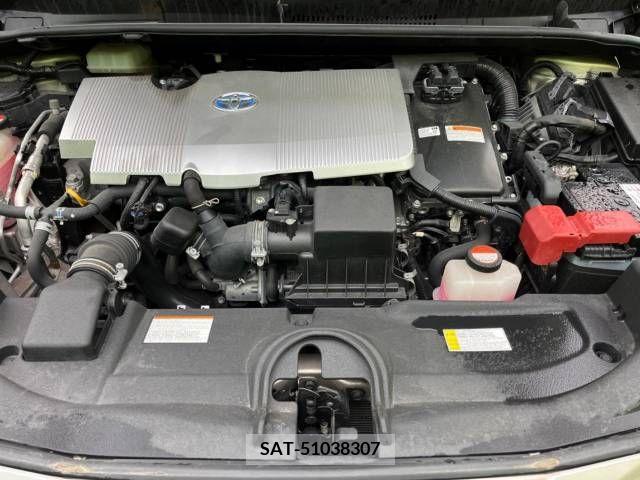 Toyota PRIUS 2016-01 229914-18