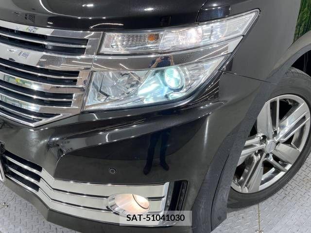 Nissan ELGRAND 2012-11 385044-14