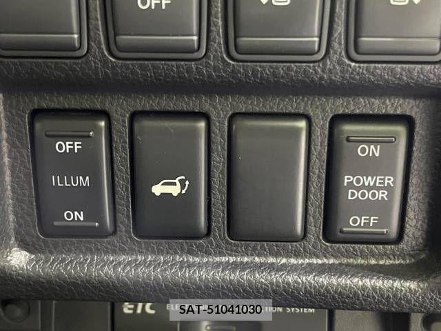Nissan ELGRAND 2012-11 385044-7