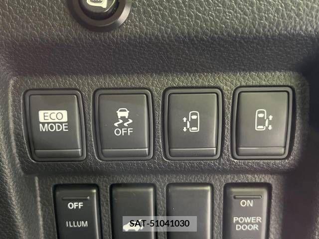 Nissan ELGRAND 2012-11 385044-6