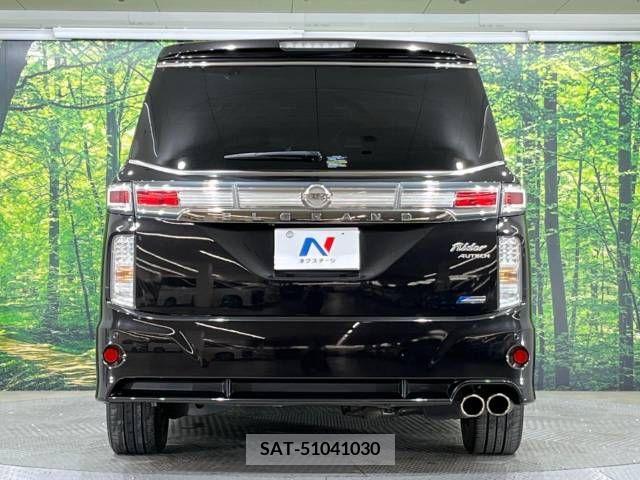 Nissan ELGRAND 2012-11 385044-17