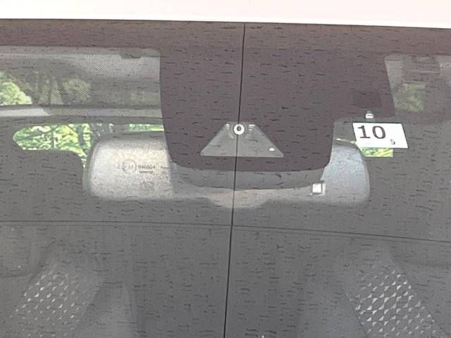 Toyota PRIUS 2018-10 187059-2
