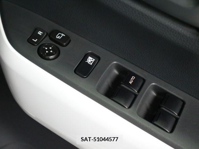 Suzuki HUSTLER 2014-06 396850-24