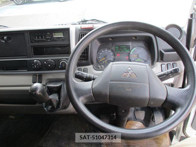 Mitsubishi CANTER 2016-06 200527-15