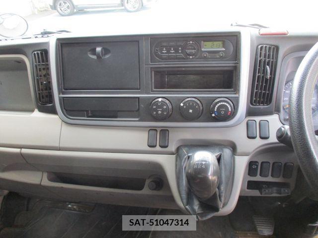 Mitsubishi CANTER 2016-06 200527-17