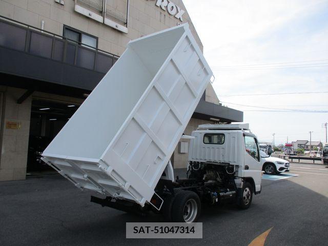 Mitsubishi CANTER 2016-06 200527-1