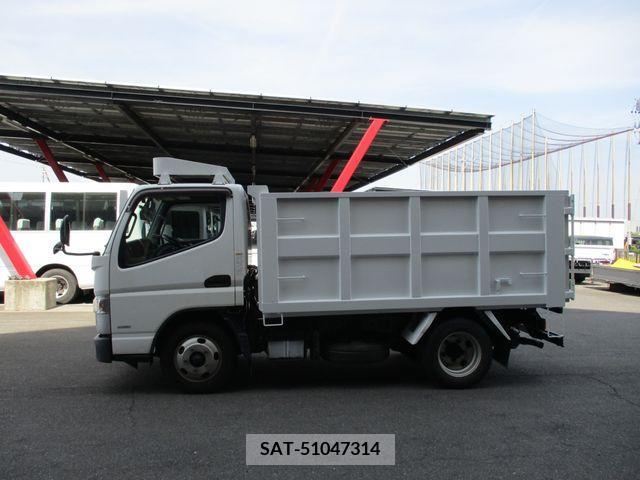 Mitsubishi CANTER 2016-06 200527-13