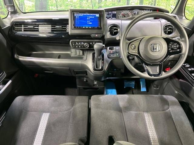 Honda N BOX CUSTOM 2023-05 182282-1