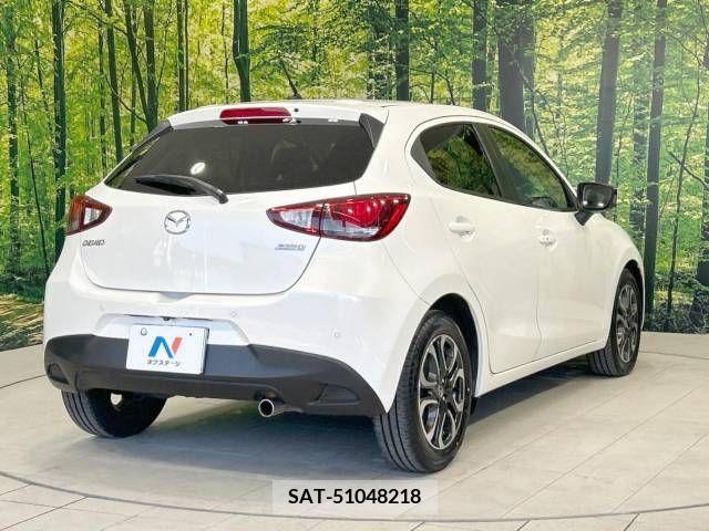 Mazda DEMIO 2014-11 301915-17