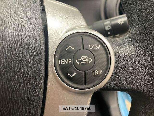 Toyota AQUA 2013-08 292178-14