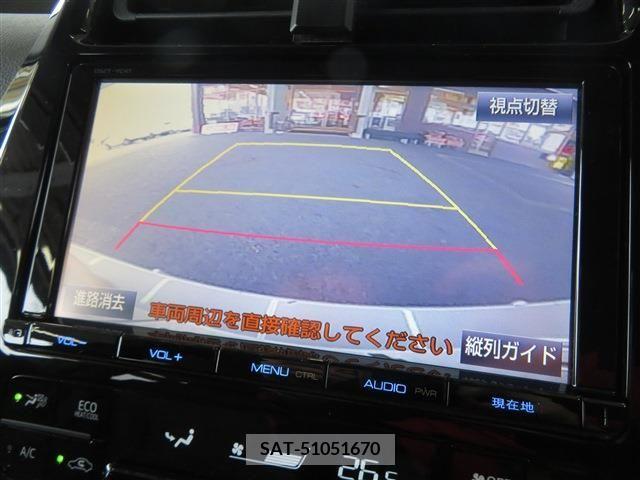 Toyota PRIUS 2017-07 205807-13
