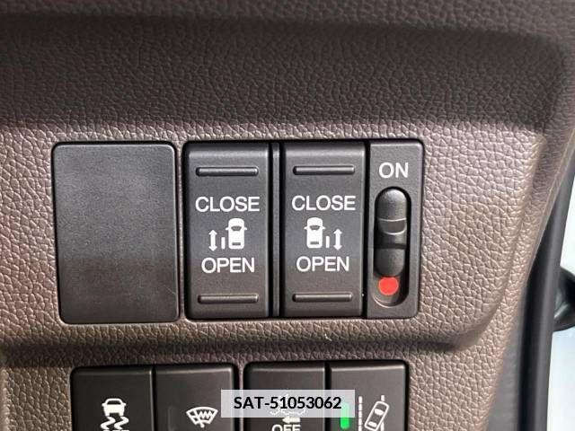 Honda FREED 2022-10 360598-3