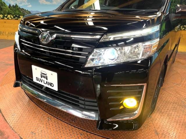 Toyota VOXY 2015-01 15494-13