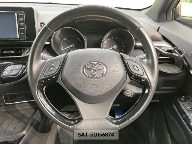 Toyota C-HR 2019-04 331558-11