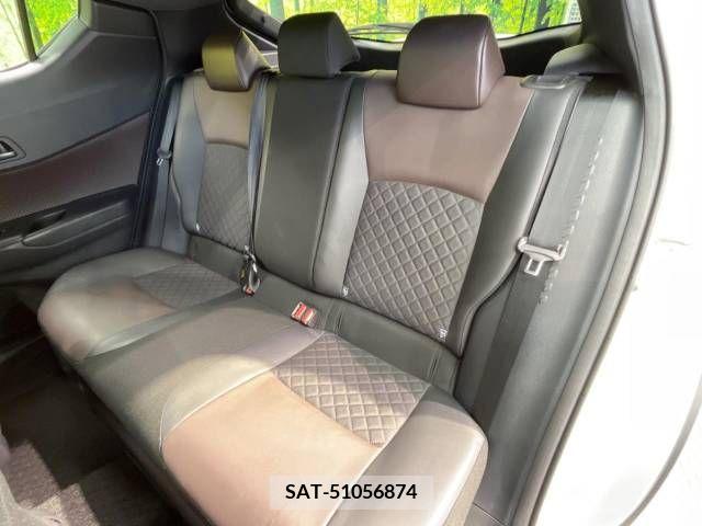 Toyota C-HR 2019-04 331558-9