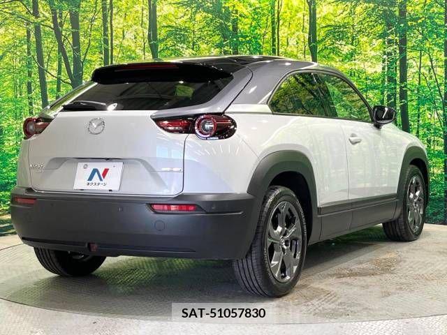 Mazda MX-30 2023-06 392538-17