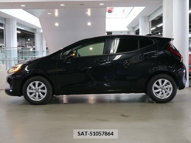 Toyota AQUA 2021-08 260787-8