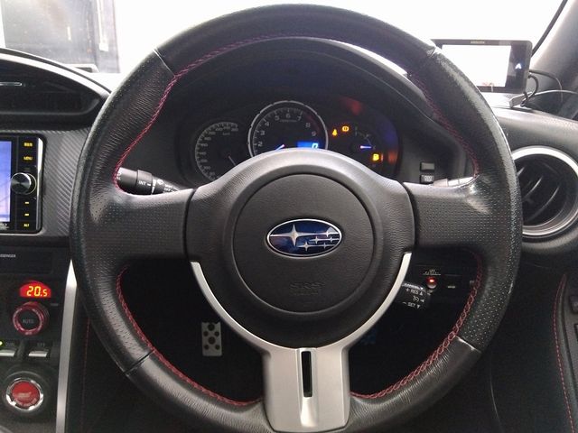 Subaru BRZ 2015-05 190209-21