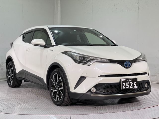Toyota C-HR 2017-06 192476-0