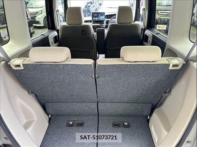 Honda N BOX 2018-02 306962-13