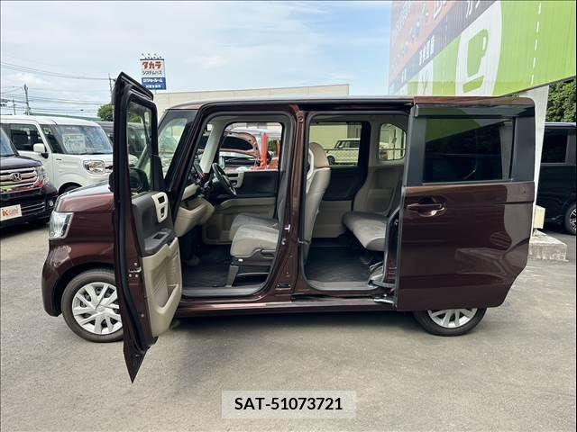 Honda N BOX 2018-02 306962-5