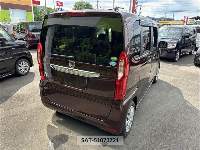Honda N BOX 2018-02 306962-8