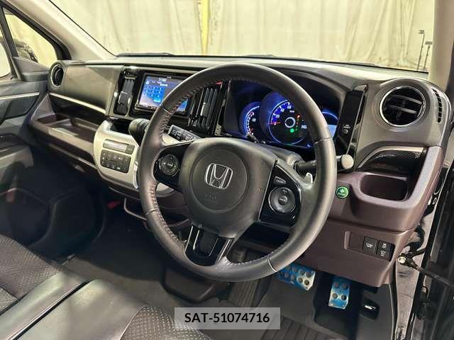 Honda N-WGN 2015-09 212339-12