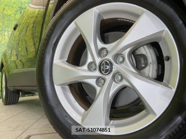 Toyota C-HR 2017-09 323008-13