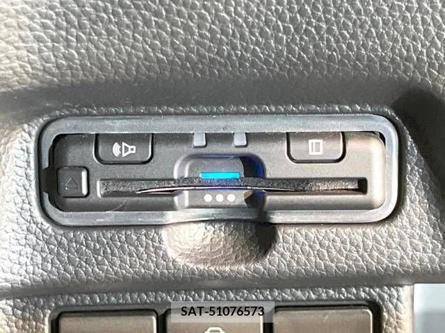 Honda N BOX CUSTOM 2022-02 278992-7