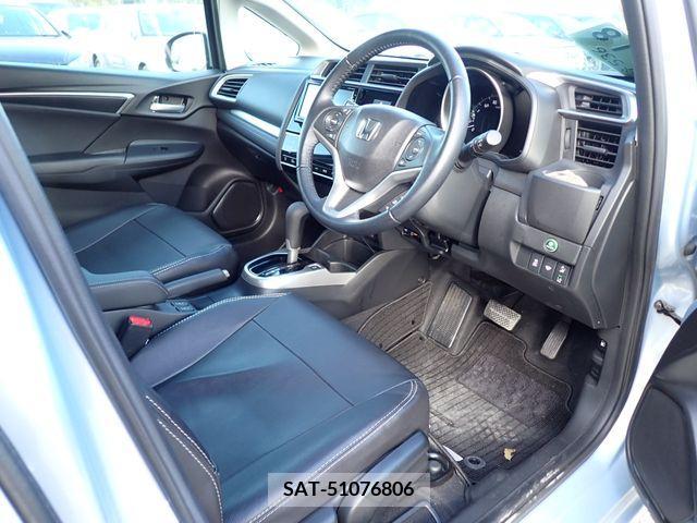 Honda FIT 2018-11 207872-1